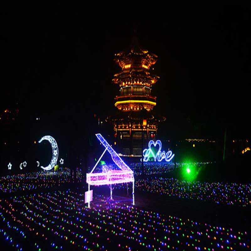 80 million LED lights create Taizhou\'s